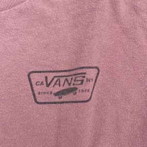 VANS pink cropped tshirt